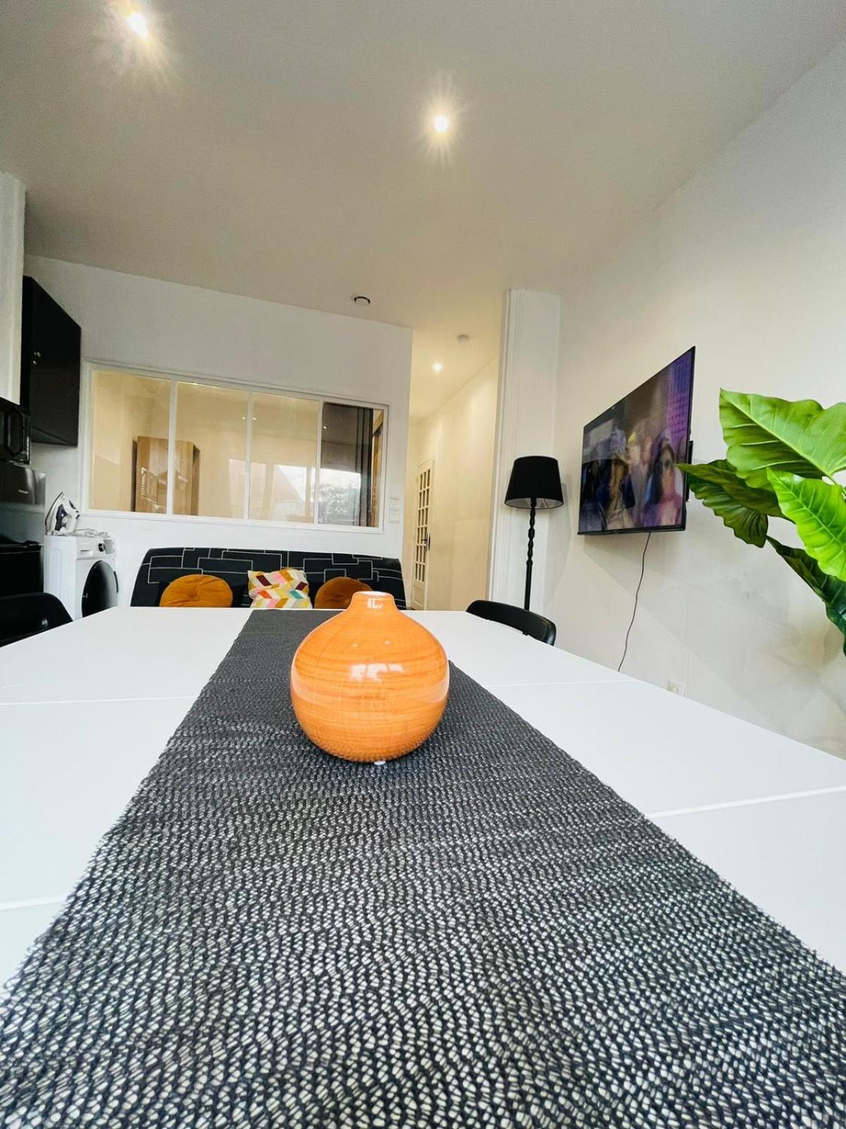 Appartement Oasis De Confort Tourcoing Luaran gambar